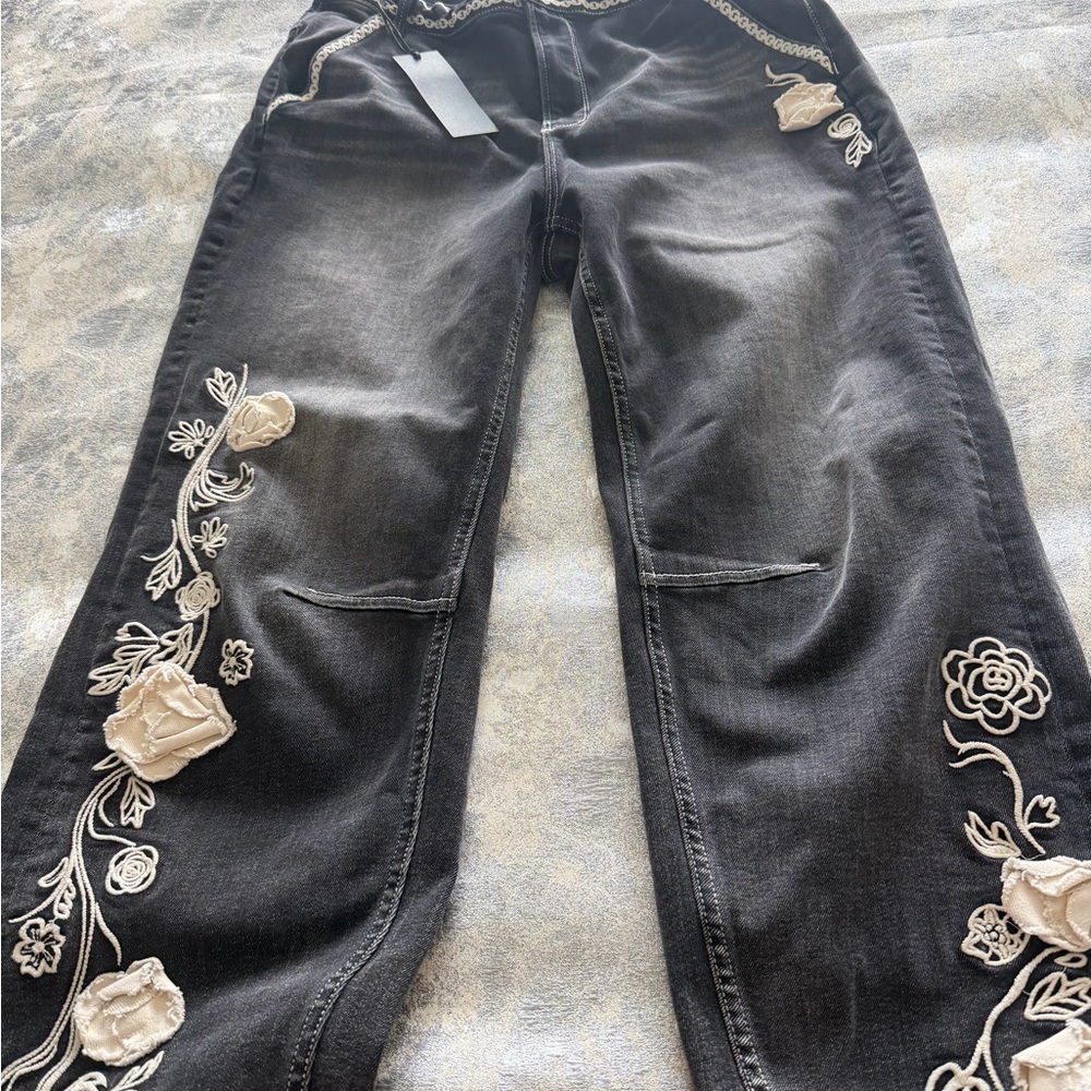 DRIFTWOOD Black Jeans with Cream Floral Embroidery
